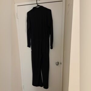 Vuori Classic Black Jumpsuit